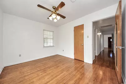 900 S Circle Drive, Baytown, TX 77520 - Photo 30