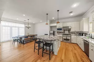 1302 Antoine Dr, Houston, TX 77055 - Photo 8