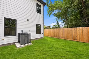 4117 Kewanee St, Houston, TX 77051 - Photo 22