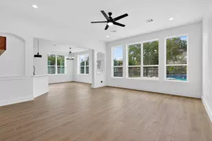 9810 Hawkins Ln, Missouri City, TX 77459 - Photo 14