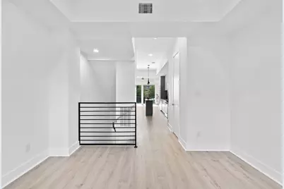 1406 Valentine #A, Houston, TX 77019 - Photo 6