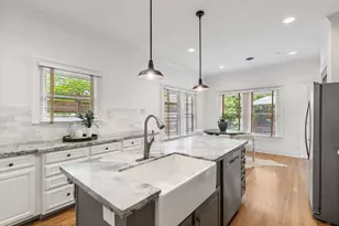 307 E 8th St, Houston, TX 77007 - Photo 10