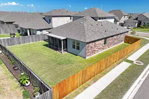 8153 Luz de Luna St, Corpus Christi, TX 78414 - Photo 38