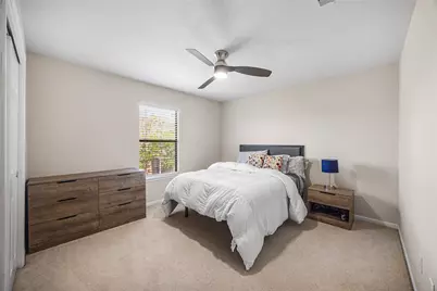 6715 Forsythe Lane, Sugar Land, TX 77479 - Photo 30