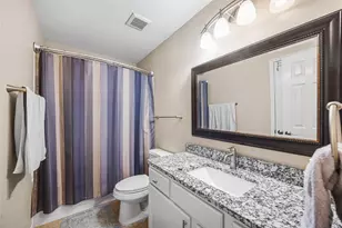 6715 Forsythe Ln, Sugar Land, TX 77479 - Photo 32