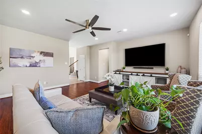 6715 Forsythe Lane, Sugar Land, TX 77479 - Photo 12