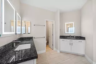 6715 Forsythe Ln, Sugar Land, TX 77479 - Photo 24