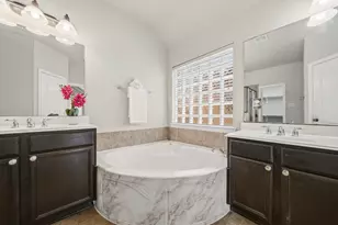 2206 Ascot Ln, Sugar Land, TX 77479 - Photo 22