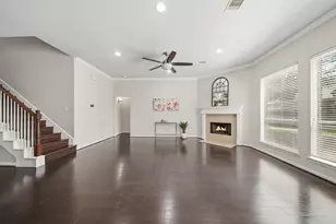 2206 Ascot Ln, Sugar Land, TX 77479 - Photo 10