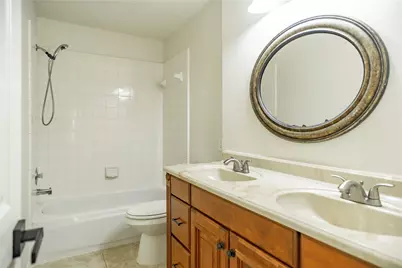 15418 Park Glen Dr Drive, Sugar Land, TX 77498 - Photo 8