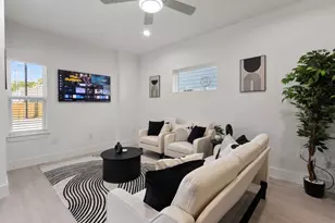 7608 Easter St, Houston, TX 77088 - Photo 2