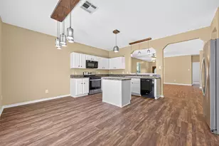 915 Morley Park Ln, Spring, TX 77373 - Photo 2