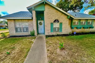 5503 Goldspier St, Houston, TX 77091 - Photo 2