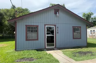 516 Battlebell Rd, Highlands, TX 77562 - Photo 1
