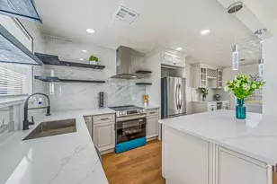 10042 Lazy Oaks St, Houston, TX 77080 - Photo 16