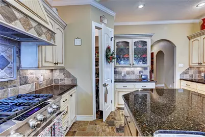 10426 Clubhouse Circle, Magnolia, TX 77354 - Photo 14