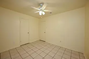 13814 Peach Hollow Ln, Houston, TX 77082 - Photo 24
