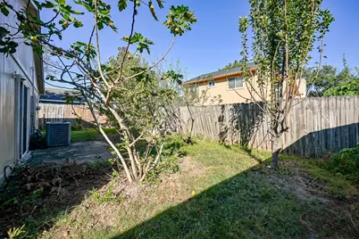 13814 Peach Hollow Lane, Houston, TX 77082 - Photo 32