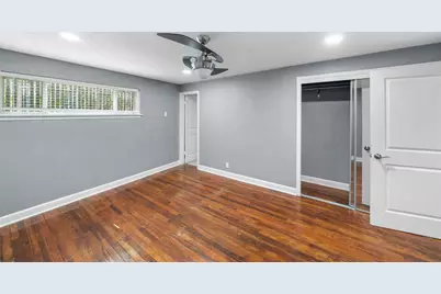 311 Hawthorne Street #16, Houston, TX 77006 - Photo 14