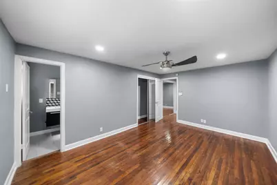 311 Hawthorne Street #16, Houston, TX 77006 - Photo 12