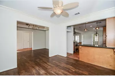 13814 Lynnwood Lane, Sugar Land, TX 77498 - Photo 6