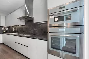 1711 Allen Pkwy, Houston, TX 77019 - Photo 8