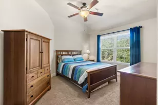 10 Waterfall Way, The Woodlands, TX 77375 - Photo 34