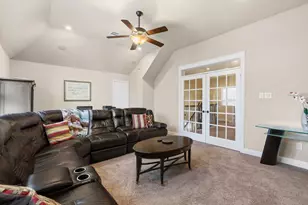 10 Waterfall Way, The Woodlands, TX 77375 - Photo 32