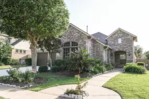 2114 Ascot Ln, Sugar Land, TX 77479 - Photo 4
