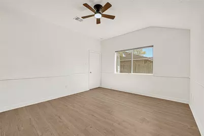 2927 Walnut Springs Drive, Katy, TX 77449 - Photo 12