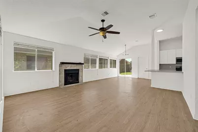 2927 Walnut Springs Drive, Katy, TX 77449 - Photo 2