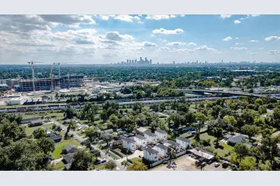 6305 Sandra Street #A/B, Houston, TX 77028 - Photo 48
