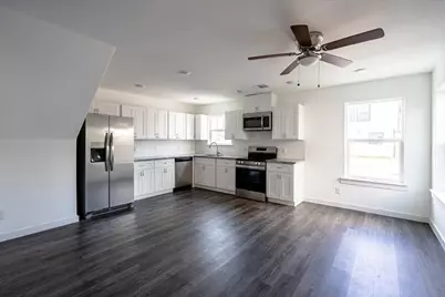 6305 Sandra Street #A/B, Houston, TX 77028 - Photo 8