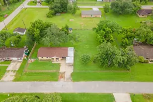 107 Langham St, Freeport, TX 77541 - Photo 24
