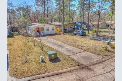 28609 Netawaka Court, Huntsville, TX 77320 - Photo 22