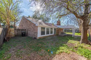 13534 N Peachfield Cir, Houston, TX 77014 - Photo 20