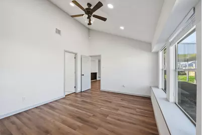 13534 N Peachfield Circle, Houston, TX 77014 - Photo 14