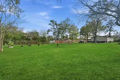 1017 Woodland Street, Channelview, TX 77530 - Photo 20