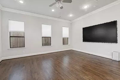 1610 E Bonner Street #A, Houston, TX 77007 - Photo 6