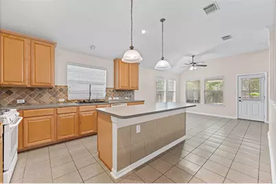 14115 Sandhill Crane Drive, Houston, TX 77044 - Photo 12
