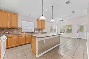 14115 Sandhill Crane Dr, Houston, TX 77044 - Photo 12
