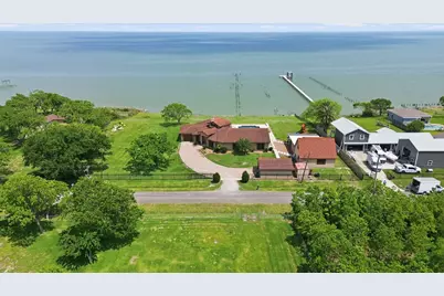 10000 Ocean Drive, Beach City, TX 77523 - Photo 44