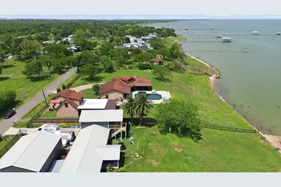 10000 Ocean Drive, Beach City, TX 77523 - Photo 46