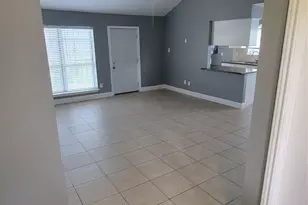 1919 Long Barrel Ln, Sugar Land, TX 77489 - Photo 6