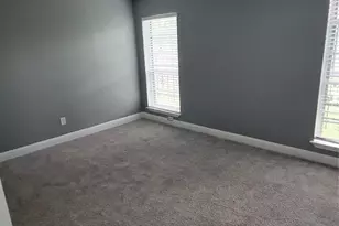 1919 Long Barrel Ln, Sugar Land, TX 77489 - Photo 6