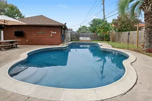 803 Whitecap Dr, El Lago, TX 77586 - Photo 28