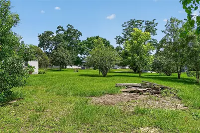 1019 Lamar Street, Liberty, TX 77575 - Photo 28