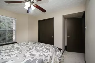 8051 Bay Branch Dr, The Woodlands, TX 77382 - Photo 20