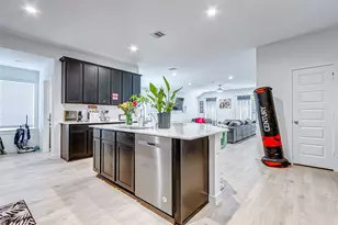 29918 Gallatin River Ln, Fulshear, TX 77494 - Photo 6