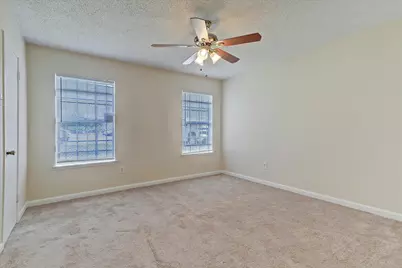 3131 Southwest Freeway #C29, Houston, TX 77098 - Photo 12